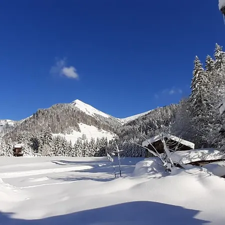 L'armoy Chalet *